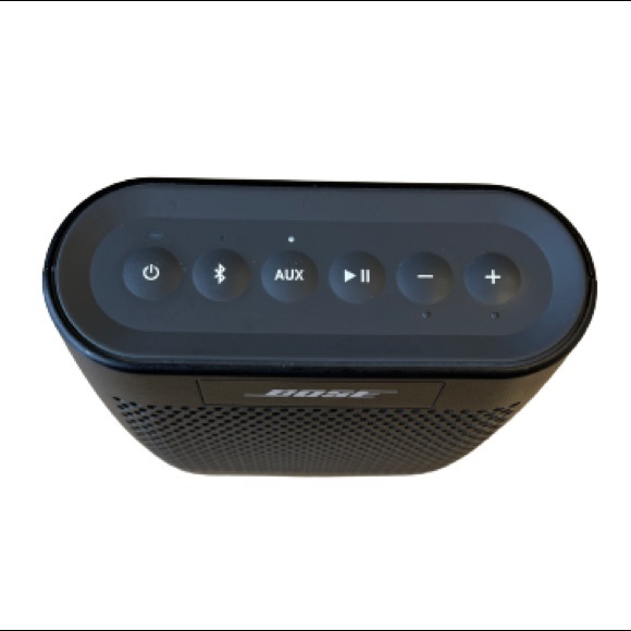 BOSE Sounlink Color Bluetooth speaker - Picture 2 of 4